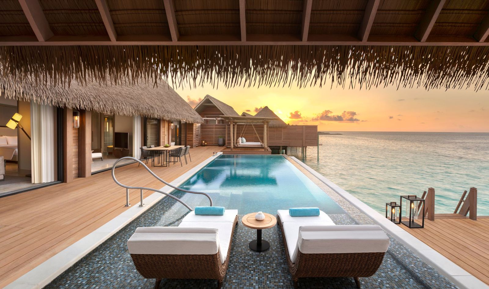 waldorf-astoria-maldives-half-board-package-4-nights-last-minute